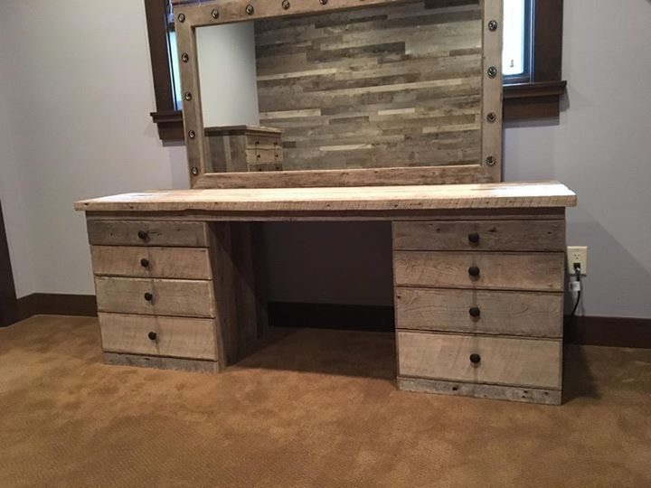Gray Reclaimed Hollywood Vanity And Bench Red Miter Furniture